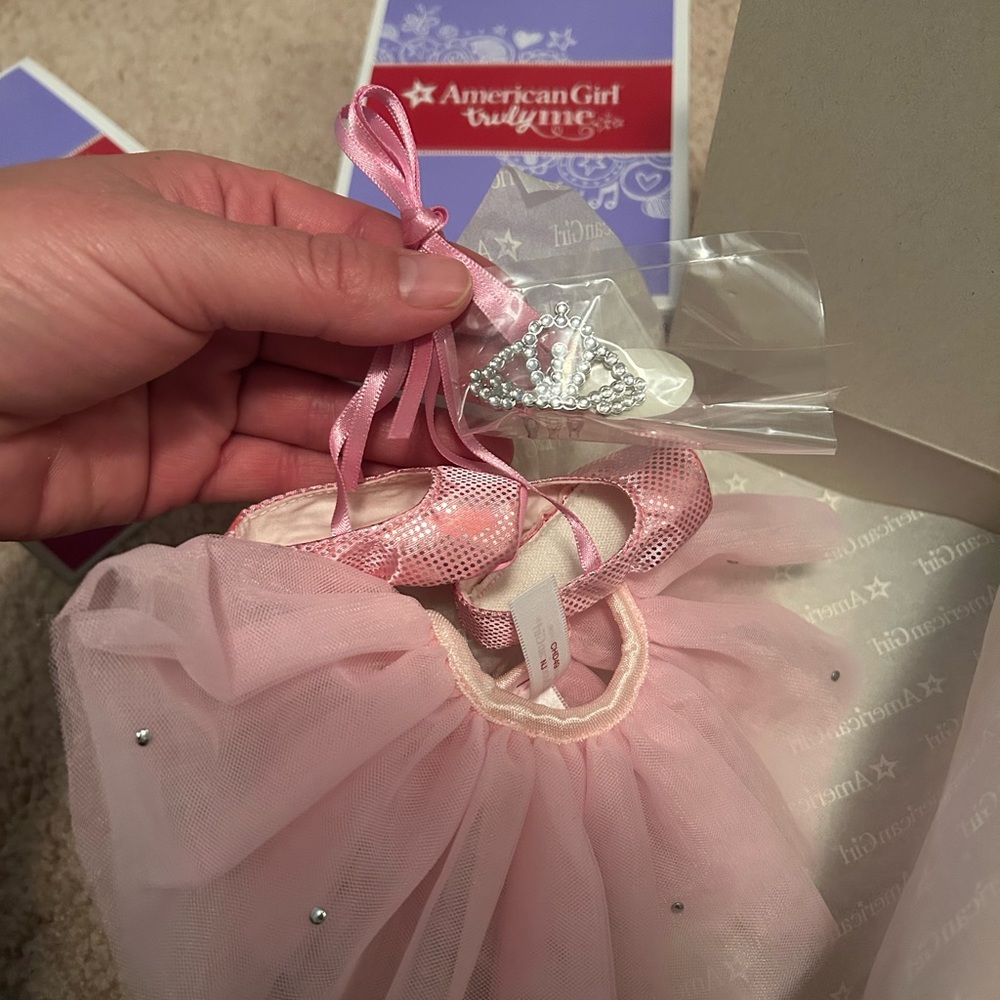 AMERICAN GIRL Work, Travel, Tea Time Gift Basket #kidcore #dollaccessories - Picture 4 of 12